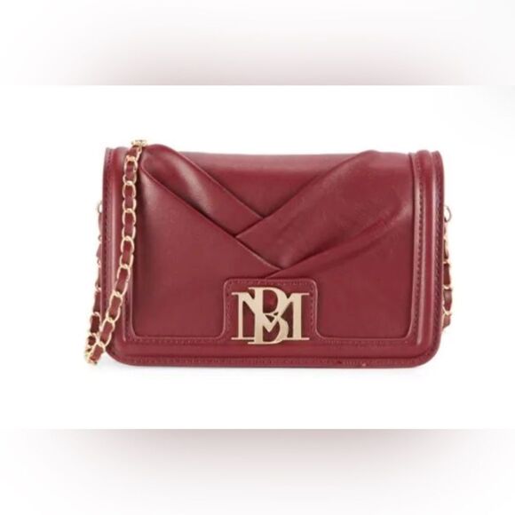 * NWT PRISTINE CONDITION* BADGLEY MISCHKA Burgundy Gold Pleated Crossbody Bag
